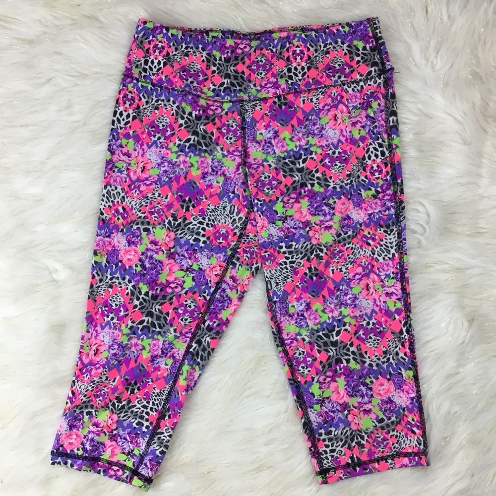 Material Girl Active Leopard floral leggings - Picture 2 of 3